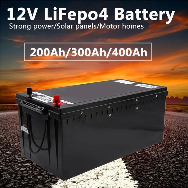 Batteria al litio solare LiFepo4 12V 200Ah/300Ah/100Ah portatile per elica elettrica di alimentazione esterna e caricabatterie RV + 20A