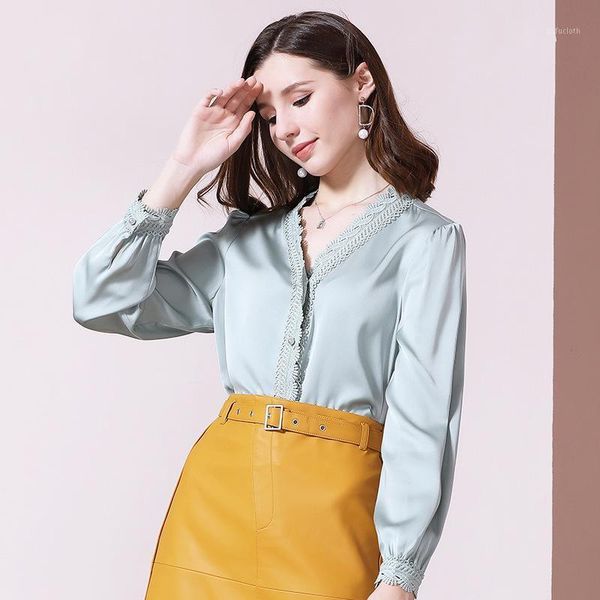 

blouses women 2020 new temperament v lace collar lace decoration small design shirt jacket1, White