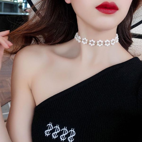 

internet celebrity pearl collarbone chain female korean personality neck jewelry item neck chain short payment band, Golden;silver