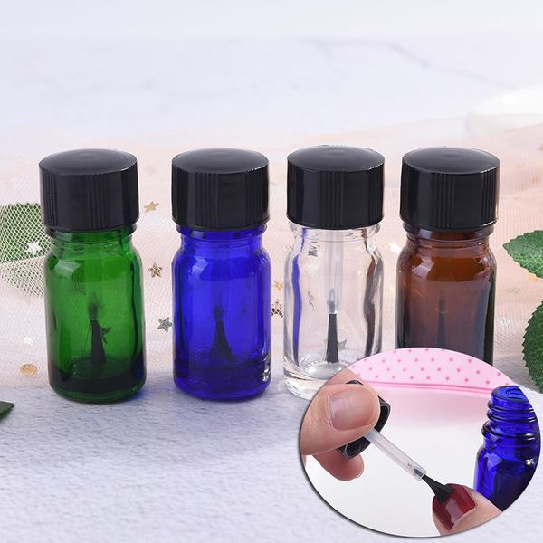 

empty cosmetic containers nail polish bottle with a lid brush nail art equipment 5ml travel empty round glass essential bottle