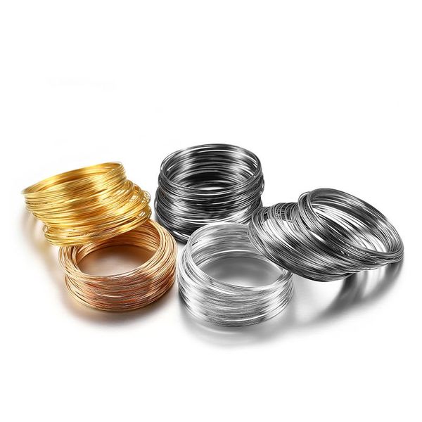 Cavo di filo 100 anelli / lotto 0,6 mm argento oro bronzo memoria perline filo di acciaio per gioielli fai da te risultati accessori forniture B wmtIqH