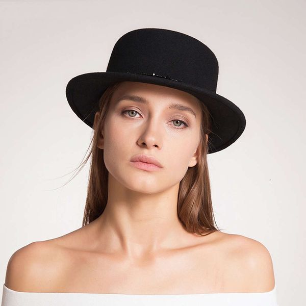 

smart dress woolen women's autumn and winter woolen hat, Blue;gray