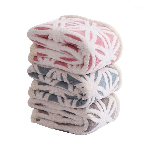 

winter warm double blanket european thickening office blankets plush throw blanket 130x160cm1