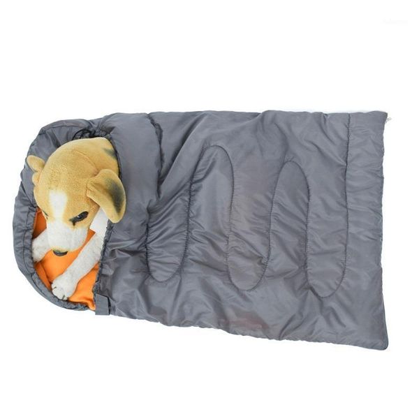 

three-color portable waterproof and wear-resistant dog sleeping bag pet bed outdoor camping warm dog kennel mat pet kennel1