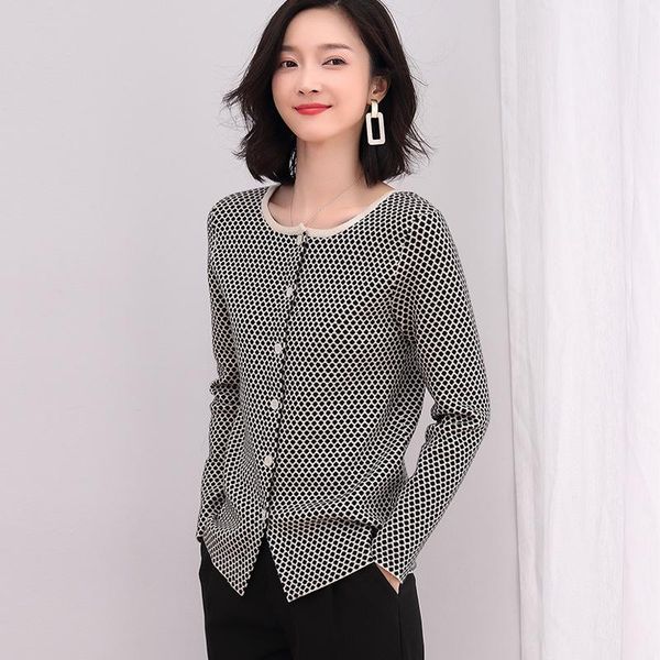 

women's knits & tees knitted cardigan sweaters women 2021 korean autumn black blue plaid outwear sweater fashion loose cardigans for fe, White