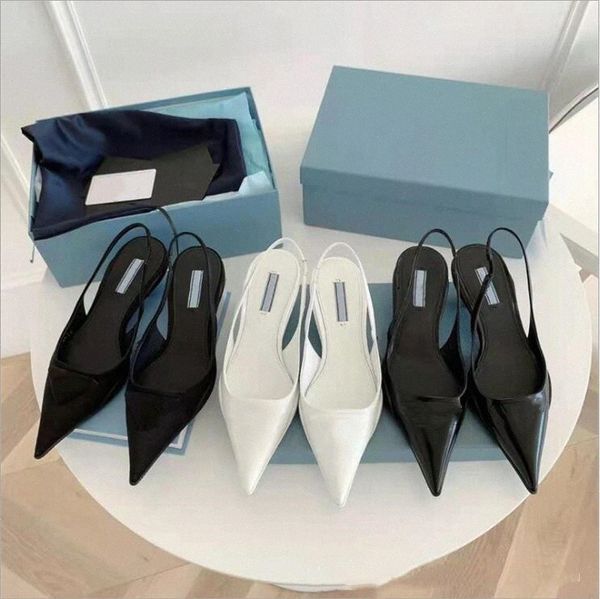 Modelli originali P Designer di lusso Marca Sandali a punta Ultima moda Donna in vera pelle Bocca superficiale Tacchi alti Sandalo Scarpe eleganti