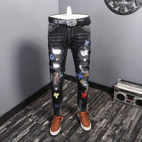 

2021 new fashion streetwear black color elastic slim fit ripped men patches designer pencil pants hip hop jeans homme vle0, Blue