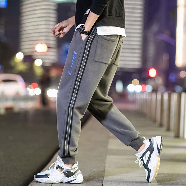 

2021 new spring black autumn green fashionable runners sweatpants male sweat pants xell