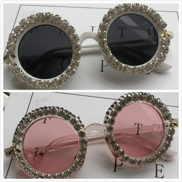 

2pcs/lot full crystal diamond women sunglasses pink white luxury handmade eyewear summer beach eyeglass uv400 small shades oculo, White;black