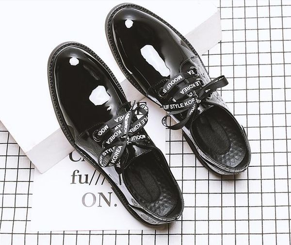 

dress shoes men flats loafers patent leather smart casual shoes riband lace-up classical black summer shoe breathable