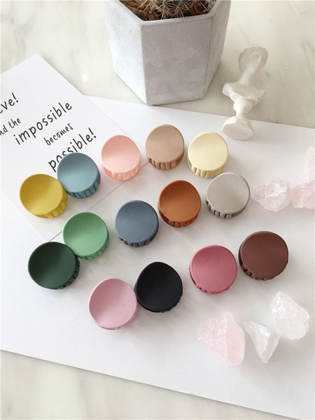 

new fashion matte texture mini geometry round bangs clip catch clip hair clip girl child woman hair accessories headwear, Golden;silver