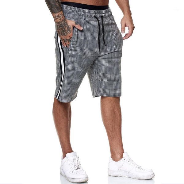 

men classic plaid summer beach shorts, side stripe elastic waist short pants with pockets1, White;black