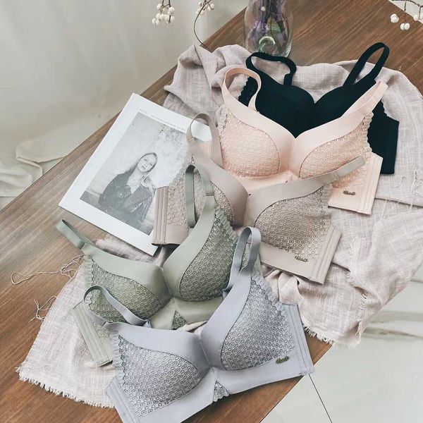 

high end non steel ring gathered comfortable anti expansion health functional underwear, Red;black