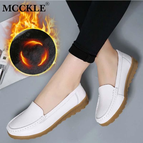 

mcckle женщины мокасины flats зимняя обувь женский теплый плюшевые скольжению на дам повседневная кожа pu non скольжения мода обувь женщина, Black