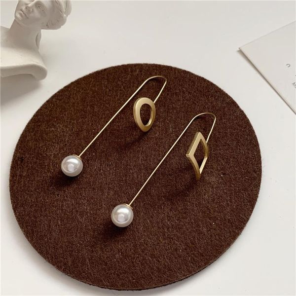 

white pearl earrings women hoop korean trendy irregular earring long pearls earings geometric hoops pendientes fashion jewelry, Golden;silver