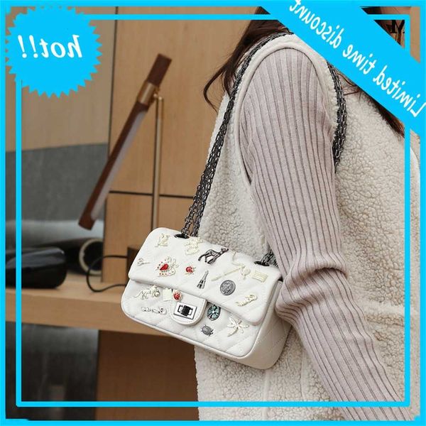 

maidudu women's 2020 new fashion small fragrance badge rhombic chain mini versatile one shoulder messenger bag