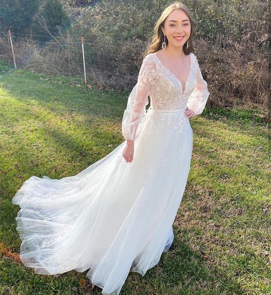 

2021 romantic wedding dress appliques long sleeve princess v neck bridal gowns a line tulle sweep train bride dresses custom made, White