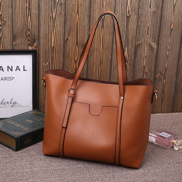 

soft leather european and american large capacity ladies handbag shoulder bag messenger bags eis 21011408dq