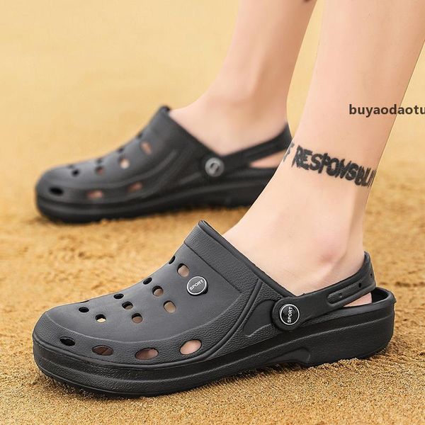 

20212020 new runner water shoes beach sports slippers sandals hole breathable designer for women men casual slip on sneakers 36-49 039, Black