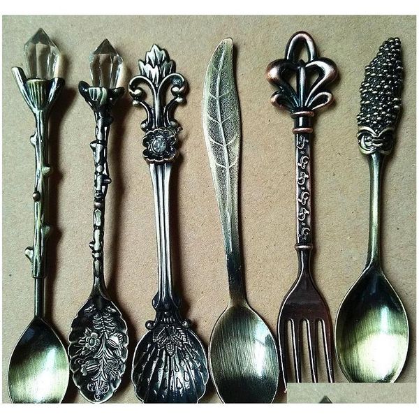 

6pcs/set vintage royal style bronze carved small coffee tea spoon mini dessert spoon for snacks flatware jlljlr bdetrade