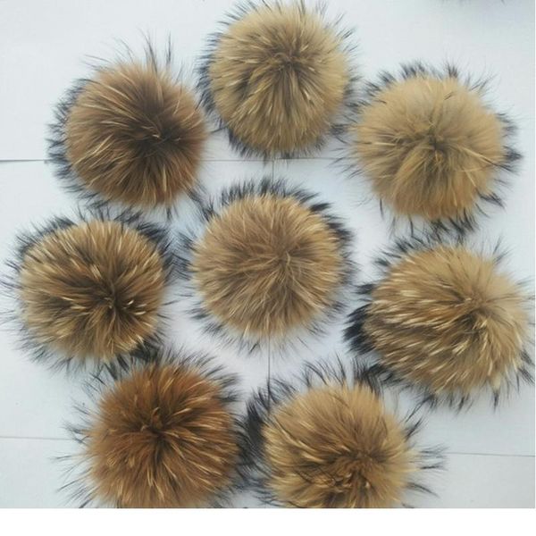 

really natural animal raccoon hair ball 12-15cm large pompom with buckle brooch pin beanies knitted hats caps acc jllkuc