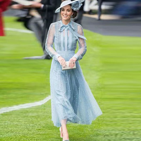 

kate middleton 2021 autumn new europe and america module designer net fios dot party blue occasion women q3cm, White