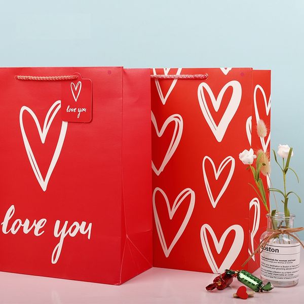 Valentine amor presente saco vermelho coração impresso saco de compras pacote de embalagem branco papel kraft papel pequeno grande presente sacos de embrulho EEF3918