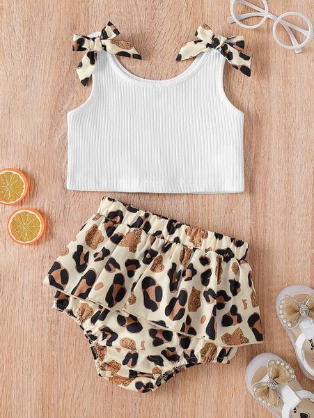 

baby leopard bow shoulder crop tank & ruffle trim shorts she, White