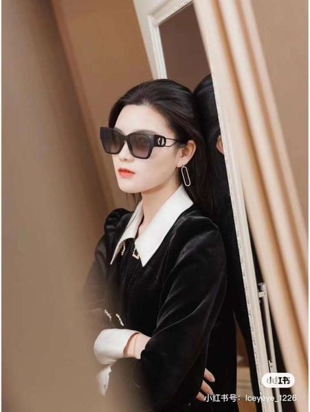 

new trend sunglass 2020, White;black
