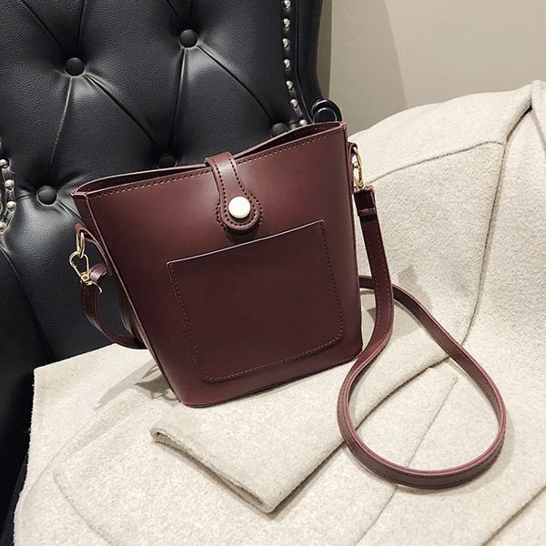 

j7aew wanghong small bucket same women for small popular new versatile 2019 in fashion korean version winter texture messenger bag fashion b