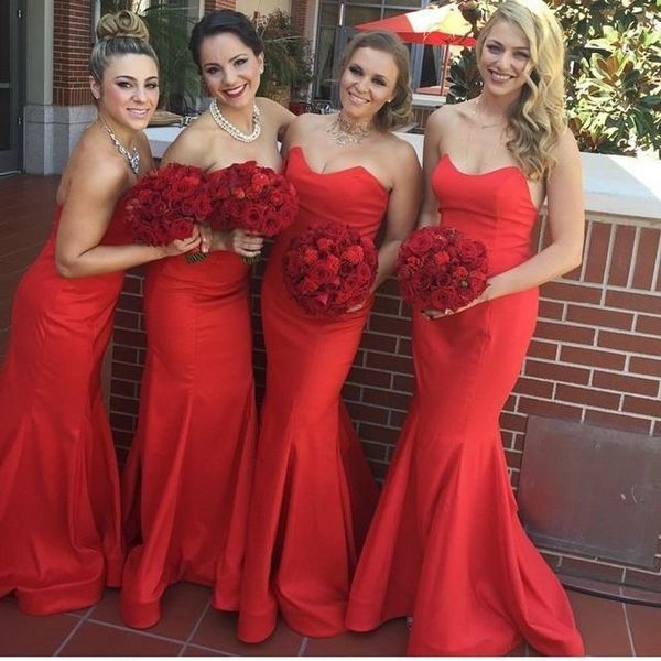 Günstige einfache rote Meerjungfrau-Brautjungfer-Kleider aus Satin, bodenlang, herzförmiger Hochzeitsgast-Kleid, Trauzeugin-Kleider in Übergröße, Vestidos