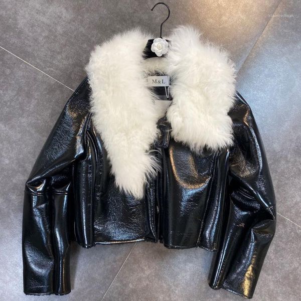 

zcsmll lamb fur coat stitching fur collar turn-down collar long-sleeved bright pu liner thickened cotton women jacket1, Black
