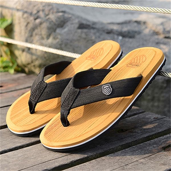 

2019 fashion summer men flip flops outdoor popular bright-coloured beach slippers black brown yellow shoes size(11,12,13) y200706