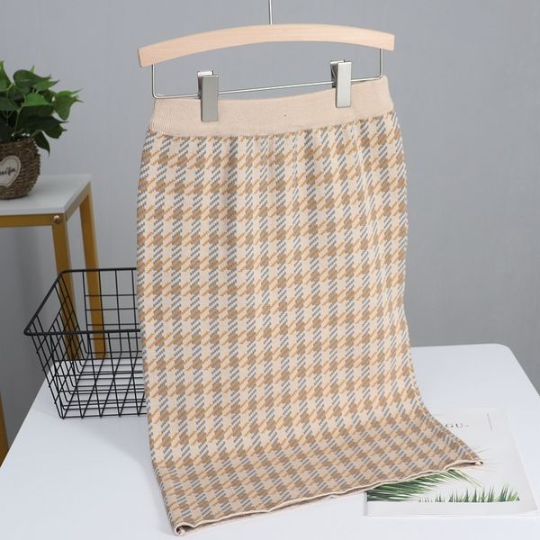 

2021 new luxury houndstooth knitted women sweater elastic high waist midi pencil bodycon long skirt jupe femme ju3p, Black