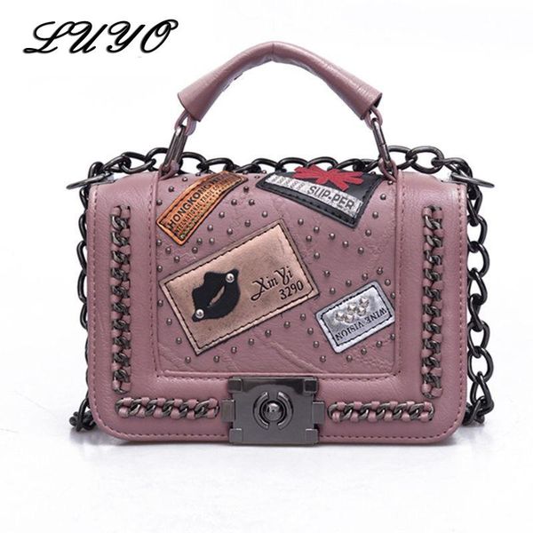 

luyo цепи vintage кожа женщина тяжело малые магистральные сумки с письмами плеча женщины crossbody посыльного сумки женщины хип-хоп