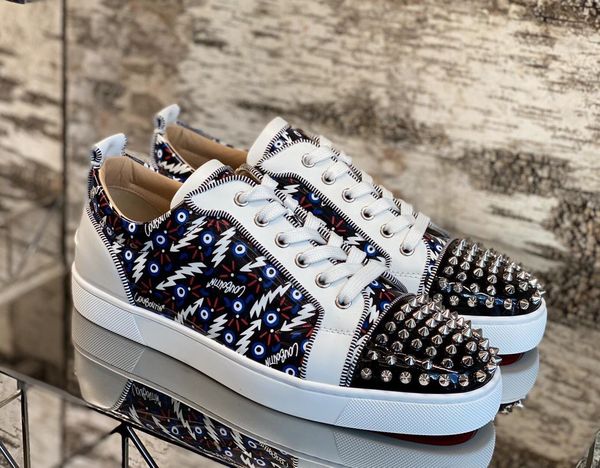 

элегантный brand low top шипы кроссовки для мужчин женщины high top туфли с красной подошвой заклепками вскользь дешевые оригиналы скейтборд, Black