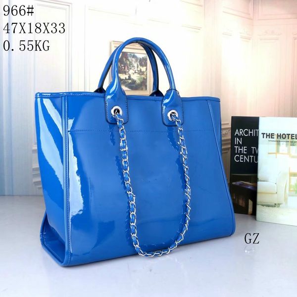 

sell new fashion large-capacity plastic tote bag shoulder bag delivery chain bag black beach bags