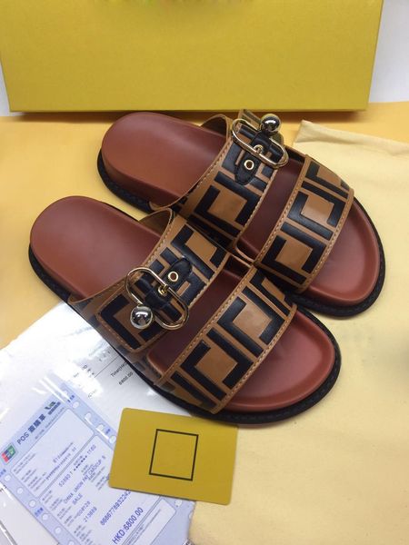 

2020 new slippers men's and women's shoes summer lovers flat bottomed antiskid beach shoes leather sandals, Black