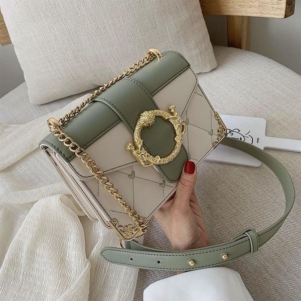 

fuahalu new embroidery chain handbag korean version of the wild summer chain fashion messenger small flap bag of women