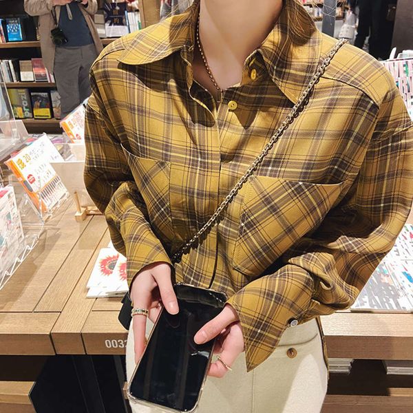 

big sister garcon's is foreign style, long sleeve folding shirt in winter, White