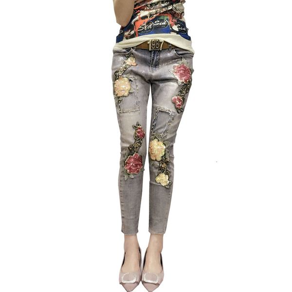 

nine-cent female jeans with nail-bead elastic brim, Blue