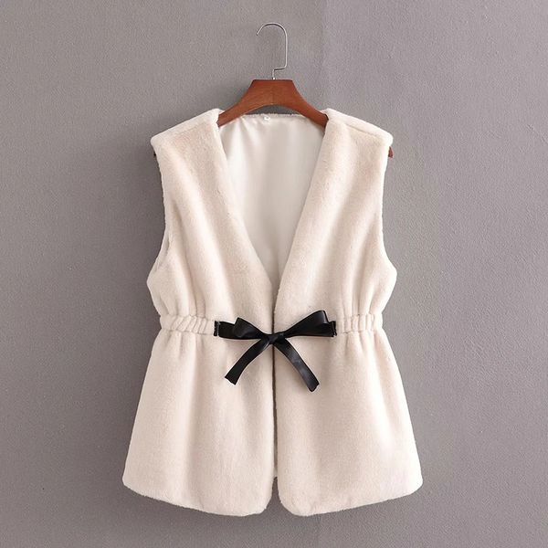 

2021 new women keep warm sweet back waist lace up faux fur vest female fashion simple v-neck sleeveless coat, Black