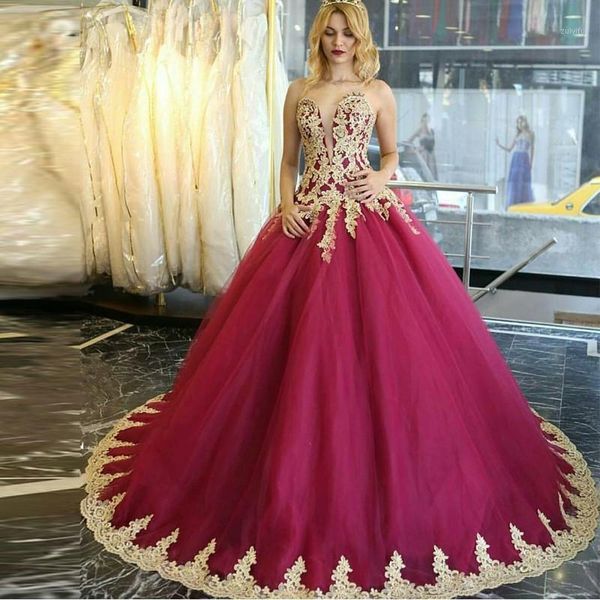 

vestido de festa 2019 princess evening dresses gold appliques lace ball gown prom dress sweetheart burgundy evening gowns1, White;black