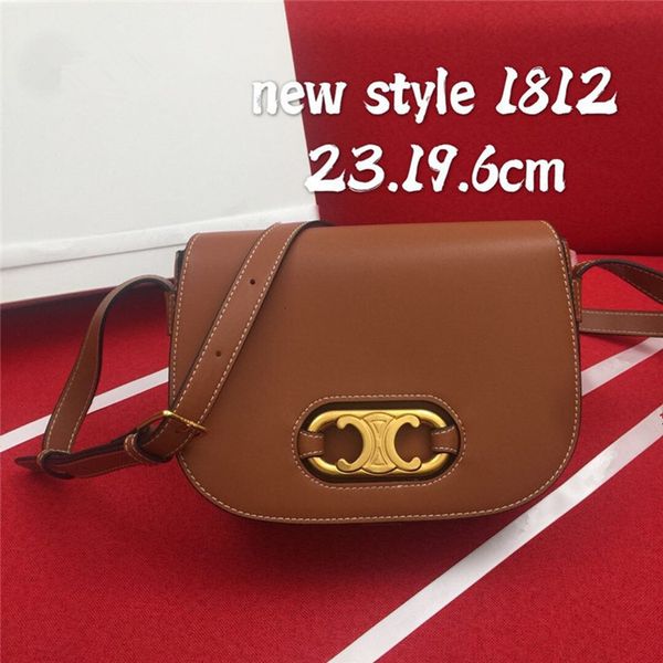 

triumphal arch calf saddle pig nose bag, fashionable and versatile one shoulder cross carrying flap armpit small square women's bag