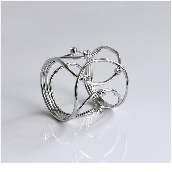

6/10/12pcs silver gold color diamond hollow carving napkin holder napkin rings for wedding party banquet table dinn qylyaw