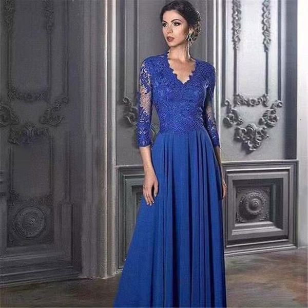 

2021 lace style applicated evening formal dresses are surrounded by new shapes night clothes klqf, Black;red