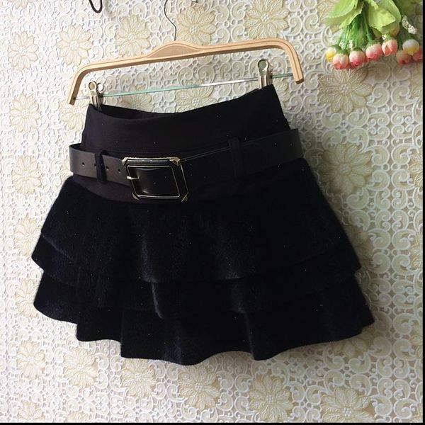

2018 autumn and winter new cake skirt horse pompon skirt solid color shorts skirt dq115 drop shipping, White;black