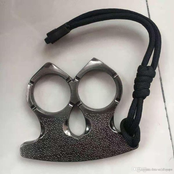 

self defense and wolf broken window tool fist buckle finger tiger two finger clasp double finger hand support ring 001