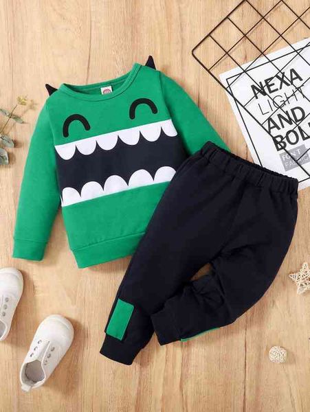 

baby cartoon graphic pullover & contrast panel sweatpants she, White