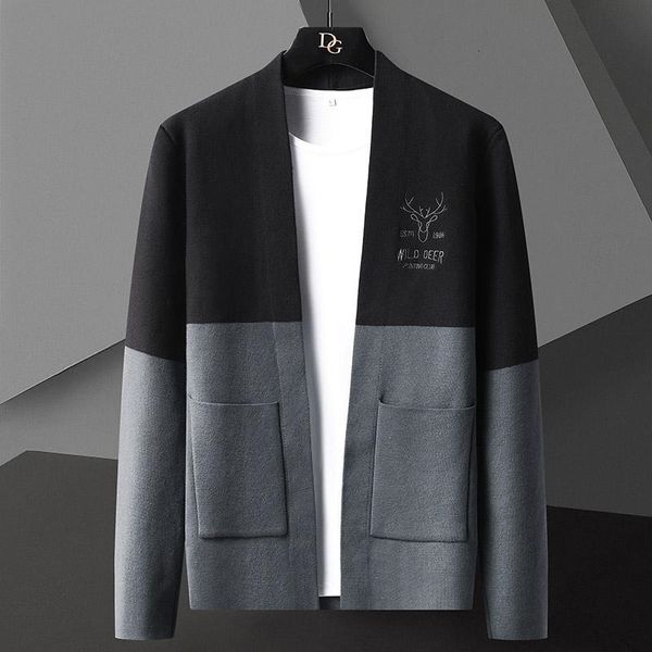 

sweaters hip men's hop pocket men cardigan with deer fashion brand autumn winter designer mens cardigans sweater knit jacket, White;black